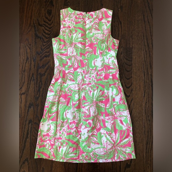 *LIKE NEW* Lilly Pulitzer Women’s 0 Floral/Elephant Lace Overlay Shift Dress - Picture 10 of 11